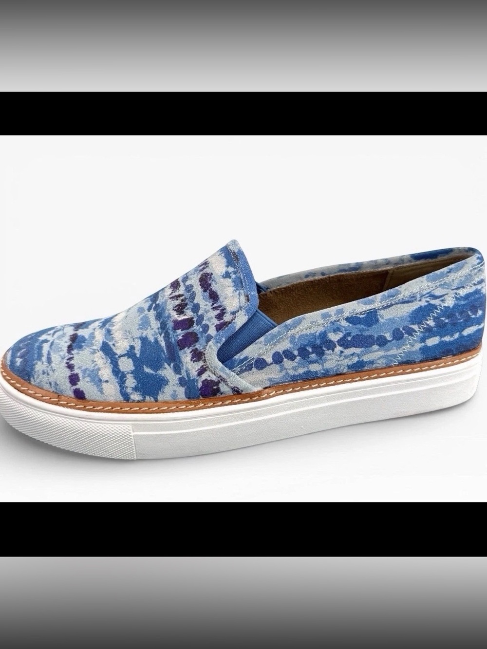 Aerosoles Women's Newburgh Leather Slip On Flat Sneaker Blue Combo Size 9 M